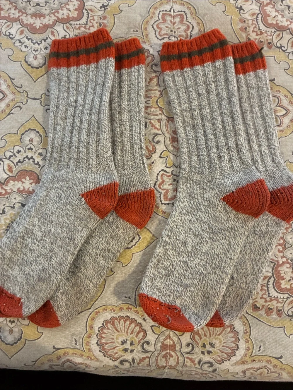 2pr Men's Grey Crew Wool Blend Socks with Orange/green Accents